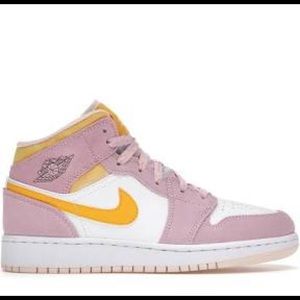 Jordan 1 Mid Light Artic Pink Gs